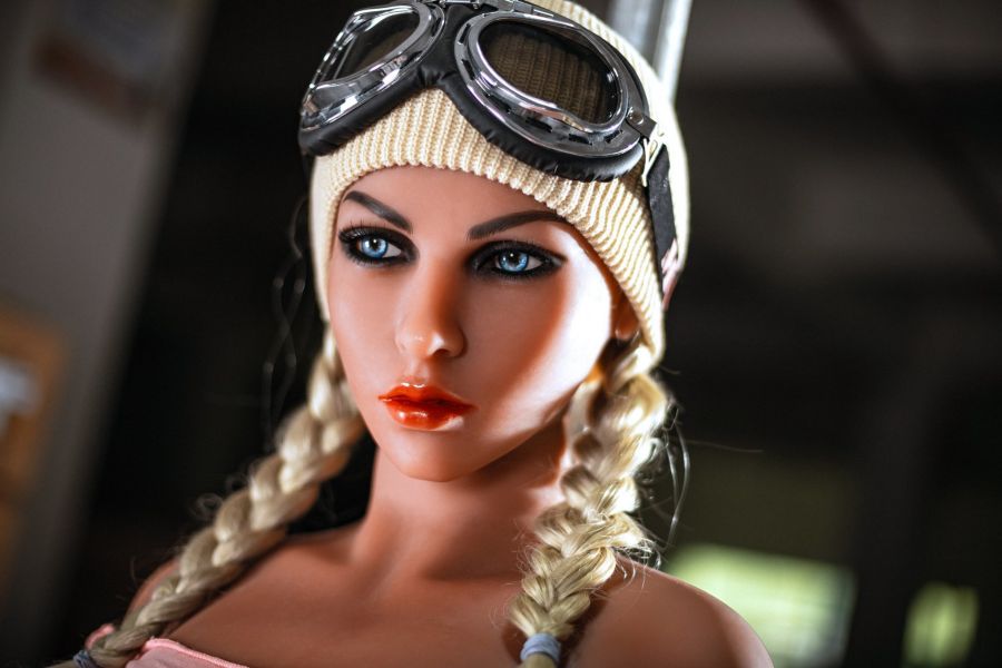 Hilda အမျိုးသမီးလက်တွေ့ဆန်သော Pornstar Sex Doll | Adultsexdollstore.com