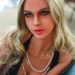 Scarlett Perfect nuostabi suaugusiųjų sekso lėlė